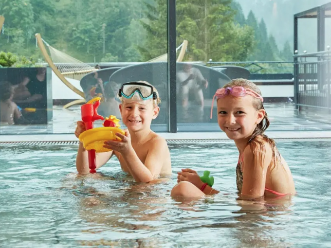 Familienurlaub im Wellnessresort, ohne Stress Thumbnail